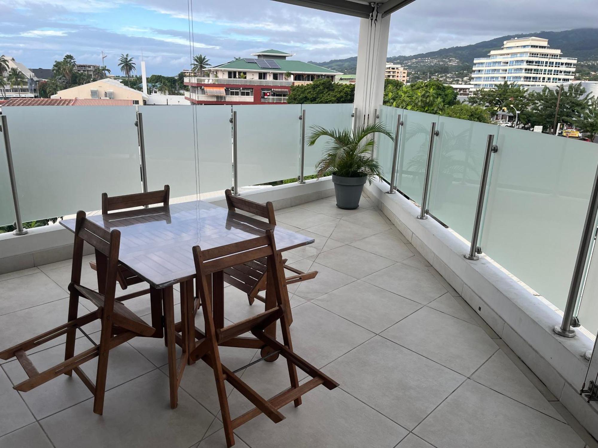 Standing Residence Tevai Papeete  Luaran gambar