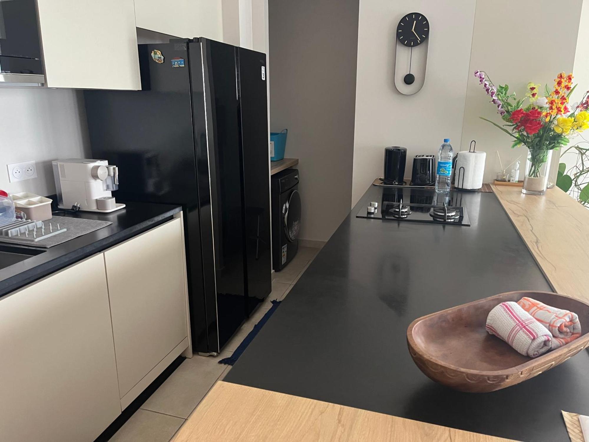Standing Residence Tevai Papeete  Luaran gambar